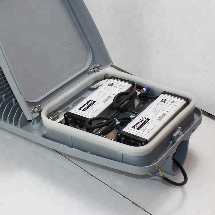 ĐÈN ĐƯỜNG LED HTK-37x