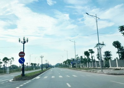 Bắc Giang dùng nguồn điện năng lượng mặt trời cho đèn tín hiệu và đèn giao thông 